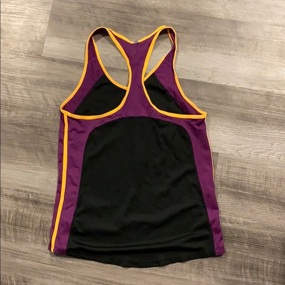 Nike Drifit Workout Top - Picture 2 of 2